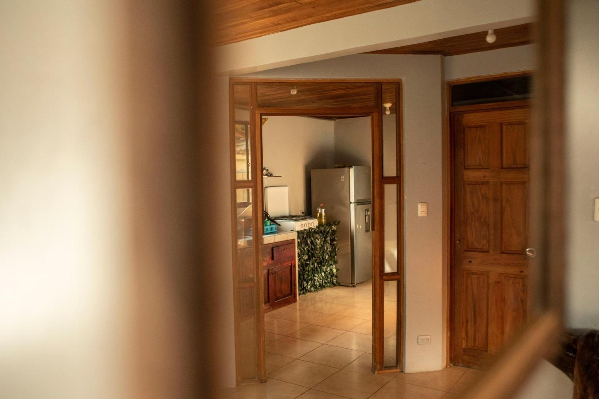 Argdivan Beach Hostel Sámara 외부 사진