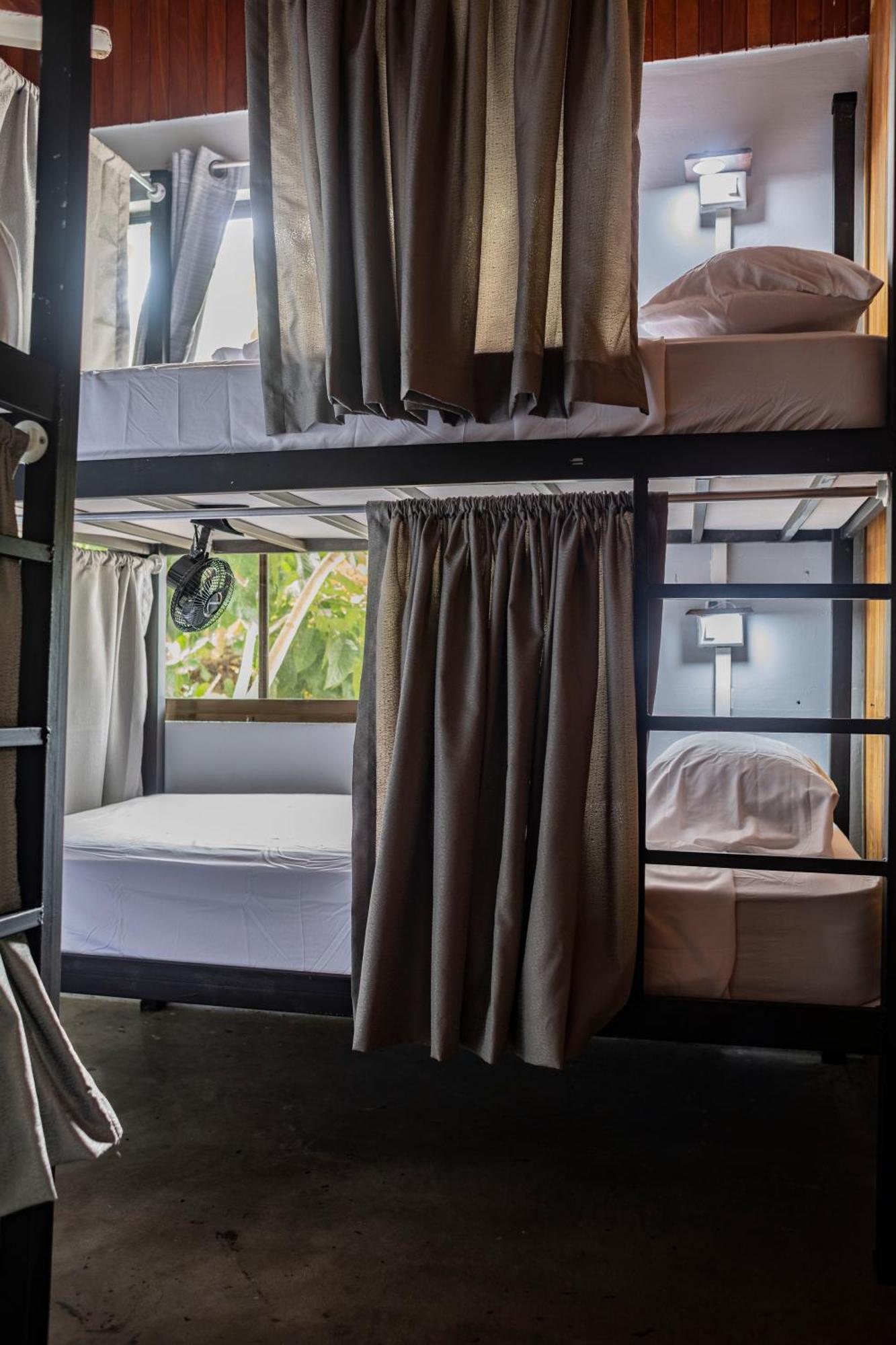 Argdivan Beach Hostel Sámara 외부 사진